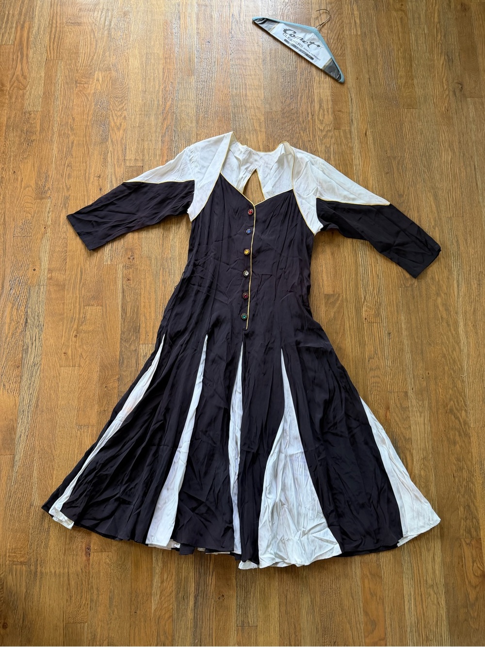 Vintage D.Frank Black and White Long-Sleeve Paneled pleated Drop Waist Dress - Picture 3 of 12